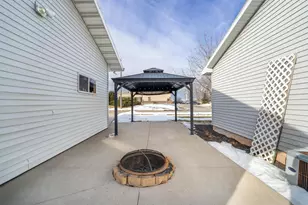 1775 Lombard Ave, Oshkosh, WI 54902 - Photo 17