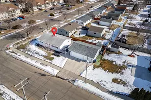 1775 Lombard Ave, Oshkosh, WI 54902 - Photo 23