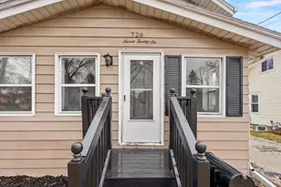 726 W Summer St, Appleton, WI 54914 - Photo 7