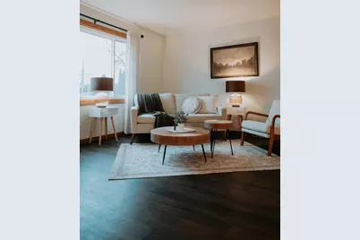 2012 Roberts Avenue, Oshkosh, WI 54904 - Photo 3