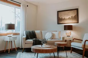 2012 Roberts Ave, Oshkosh, WI 54904 - Photo 3