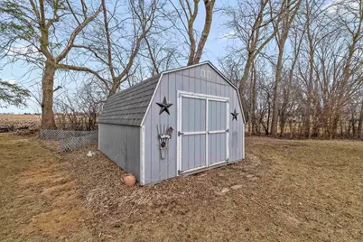 2012 Roberts Avenue, Oshkosh, WI 54904 - Photo 33