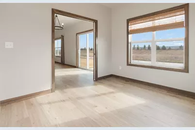 2513 Tipperary Trail, De Pere, WI 54115 - Photo 9