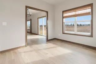 2513 Tipperary Trl, De Pere, WI 54115 - Photo 9