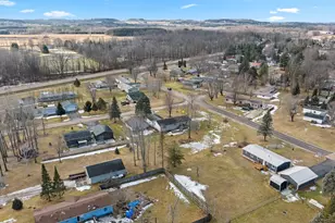 W4992 Beeler Dr, Bonduel, WI 54107 - Photo 59