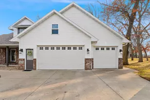 4175 Twilight Ct, Oshkosh, WI 54904 - Photo 33