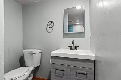 2343 Yellowstone Drive, Green Bay, WI 54311 - Photo 37