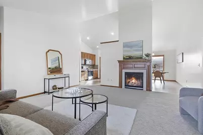 2135 W Melcorn Circle, De Pere, WI 54115 - Photo 11