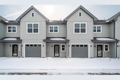 1076 W 20th Avenue, Oshkosh, WI 54902 - Photo 25