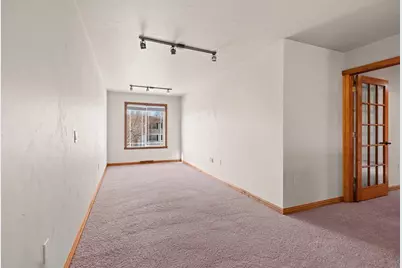 1274 Bayport Terrace, Green Bay, WI 54313 - Photo 31