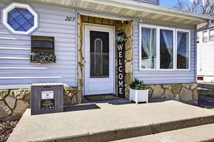 205 Avon St, New London, WI 54961 - Photo 45