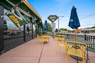 2148 University Avenue, Green Bay, WI 54301 - Photo 9