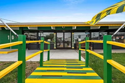 2148 University Avenue, Green Bay, WI 54301 - Photo 11