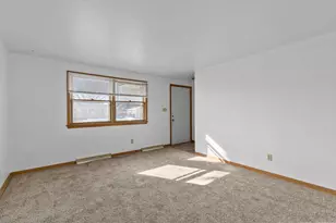 980 8th St, Menasha, WI 54952 - Photo 3