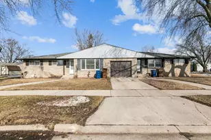 980 8th St, Menasha, WI 54952 - Photo 1
