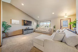 730 E Scott St, Omro, WI 54963 - Photo 11