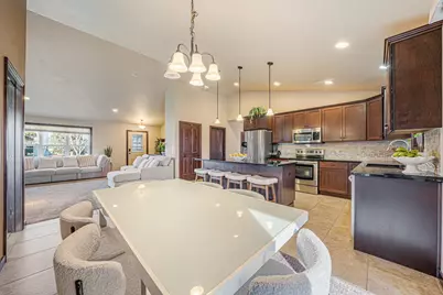 730 E Scott Street, Omro, WI 54963 - Photo 9