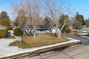 1112 Texas St, Sturgeon Bay, WI 54235 - Photo 3