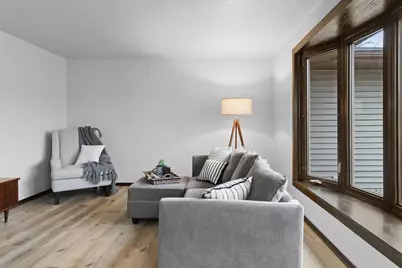 2540 Sun Terrace, Green Bay, WI 54311 - Photo 3