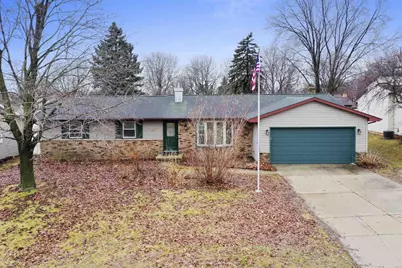 2540 Sun Terrace, Green Bay, WI 54311 - Photo 1