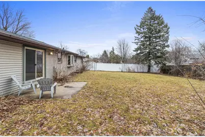 2540 Sun Terrace, Green Bay, WI 54311 - Photo 45