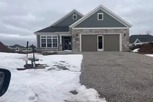 3344 Capella Ln, Green Bay, WI 54311 - Photo 1