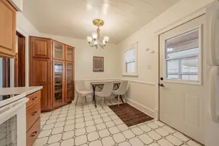 1417 W 8th St, Appleton, WI 54914 - Photo 5