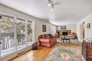 3577 Hidden Valley Ln, Green Bay, WI 54311 - Photo 7