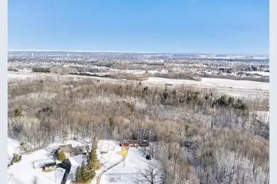 3577 Hidden Valley Lane, Green Bay, WI 54311 - Photo 33