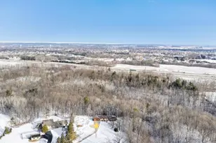 3577 Hidden Valley Ln, Green Bay, WI 54311 - Photo 33