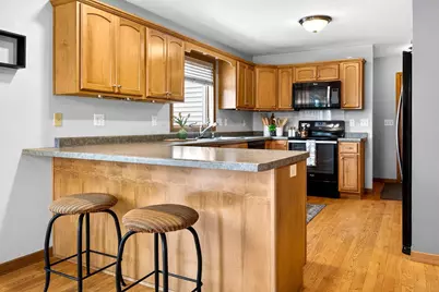 1868 Martingale Lane, Neenah, WI 54956 - Photo 5