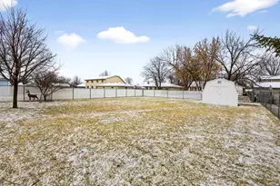 1813 E Pauline St, Appleton, WI 54911 - Photo 39