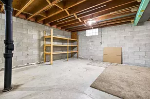 1813 E Pauline St, Appleton, WI 54911 - Photo 29