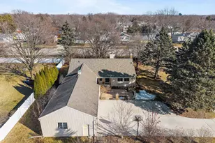 1101 Park Village Dr, Neenah, WI 54956 - Photo 55