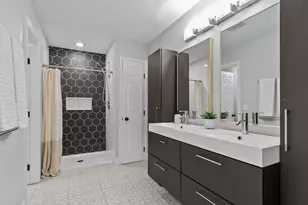 1101 Park Village Dr, Neenah, WI 54956 - Photo 27