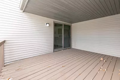2211 Virginia Drive, Manitowoc, WI 54220 - Photo 29
