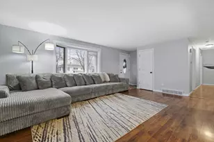 1437 E Glendale Ave, Appleton, WI 54911 - Photo 5