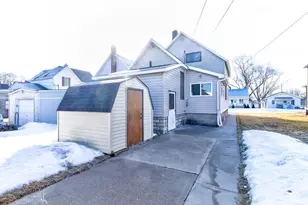 1166 Daggett St, Marinette, WI 54143 - Photo 39