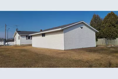 2427 Memorial Drive, Green Bay, WI 54303 - Photo 19