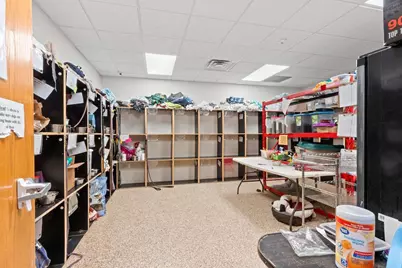 1040 Circle Drive, Green Bay, WI 54304 - Photo 21