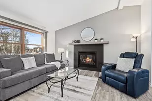 517 Prospect Cir, Shawano, WI 54166 - Photo 3