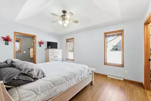 2060 Meadowview St, Kaukauna, WI 54130 - Photo 13