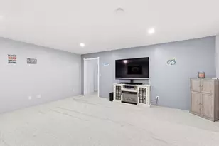 2060 Meadowview St, Kaukauna, WI 54130 - Photo 25