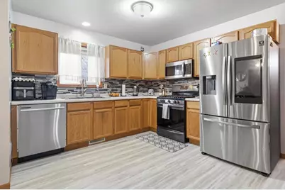 867 Plank Road, Menasha, WI 54952 - Photo 7