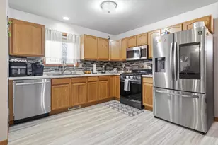 867 Plank Rd, Menasha, WI 54952 - Photo 7