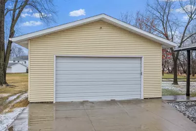 867 Plank Road, Menasha, WI 54952 - Photo 29