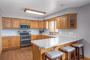 548 Nicole Ln, Wrightstown, WI 54180 - Photo 11