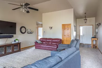 548 Nicole Lane, Wrightstown, WI 54180 - Photo 5