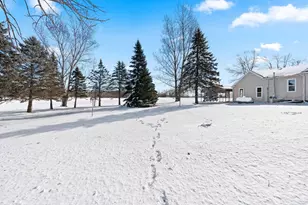 W1350 Cottonville Ct, Berlin, WI 54923 - Photo 39