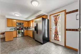 406 Maple St, Luxemburg, WI 54217 - Photo 7